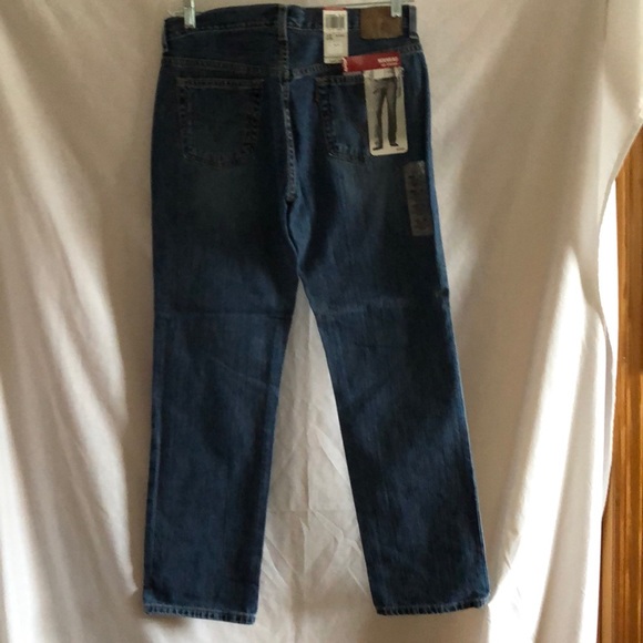 Levi's Classic Blue Straight Leg Jeans - Picture 2 of 3